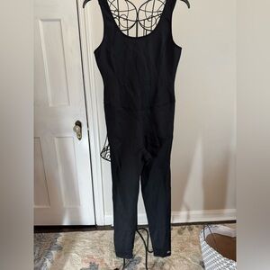 AURUM Sleek Black Jumpsuit
